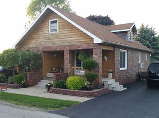 107 Plum St, Georgetown, IL 61846