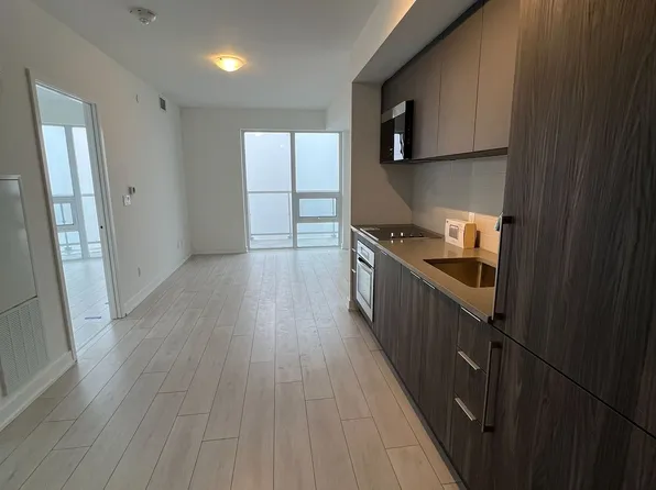2033 Kennedy Rd, Toronto, ON