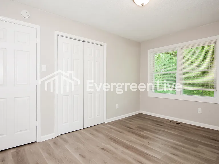 2031 Pine Dr — Photo 11