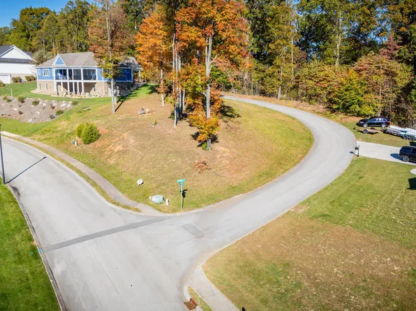 1270 Ridgetop Trl, Kingsport, TN 37664