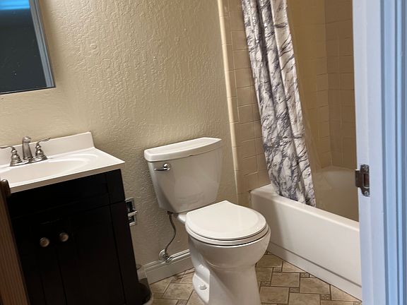 5th image of 523 Duboce Ave #1
