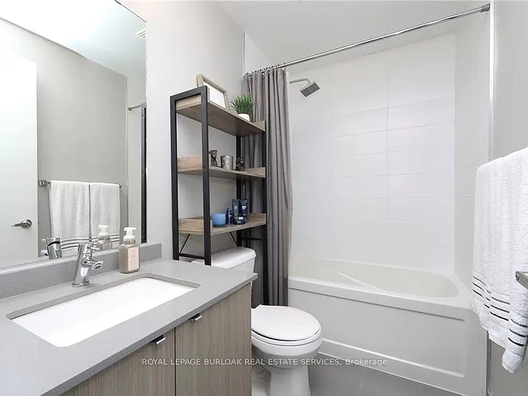 5240 Dundas St #B504 — Photo 16