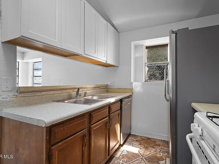 6713 Heartstone Ct — Photo 28
