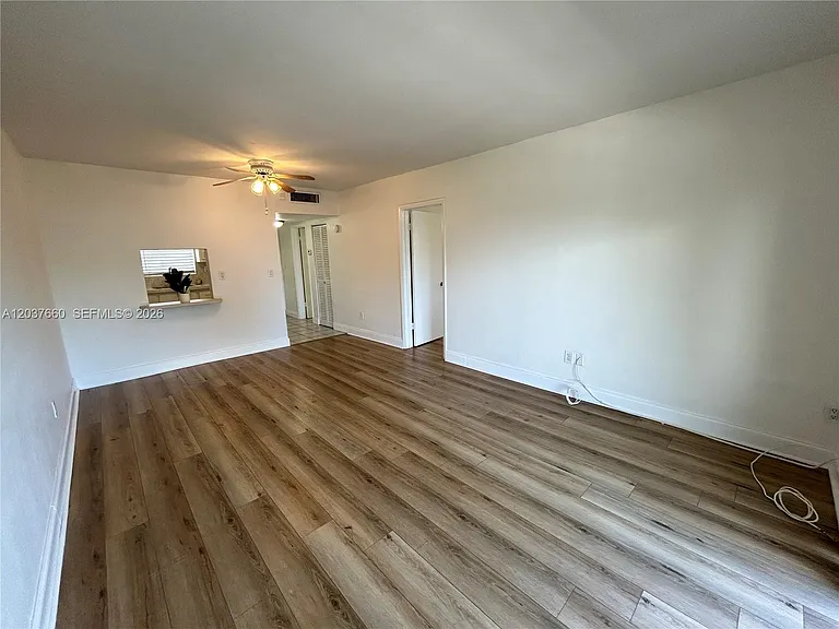 7505 SW 82nd St #320 — Photo 15