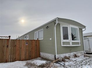 13 Golfview Cres, Kindersley, SK S0L1S1