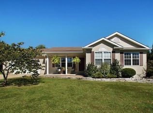 367 Martin Field Ct, Villa Ridge, MO 63089