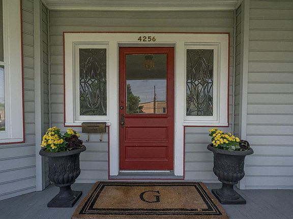 2nd image of 4256 Ashland Ave