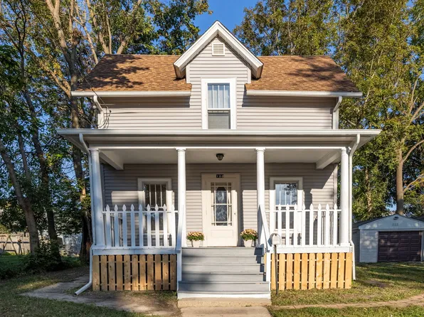 720 S Main St, Belvidere, IL 61008