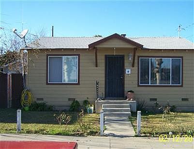 1st image of 2203 11th St