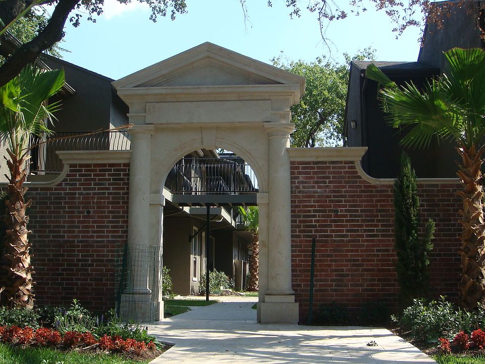 1st image of 5836 Birchbrook Dr APT 137