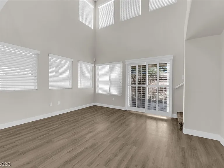9071 Secret Valley St — Photo 11