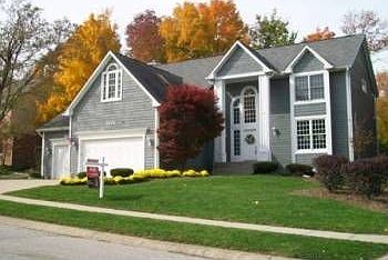 4th image of 8932 Admirals Bay Dr