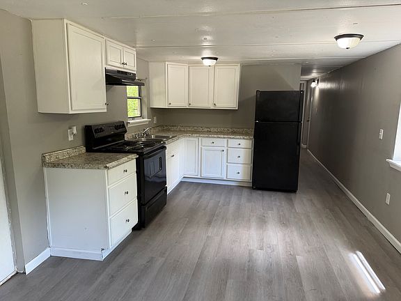 5th image of 672 Vaughns Ln