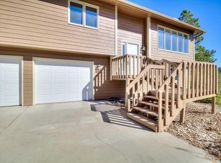 3328 Palmer Dr, Rapid City, SD 57702