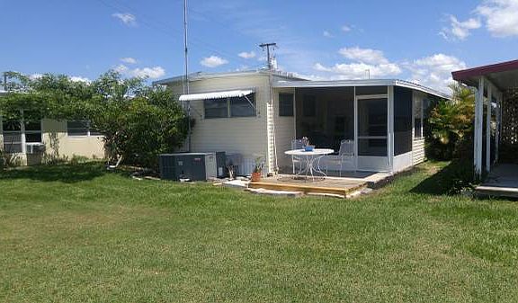 4th image of 99 Lake Smart Dr