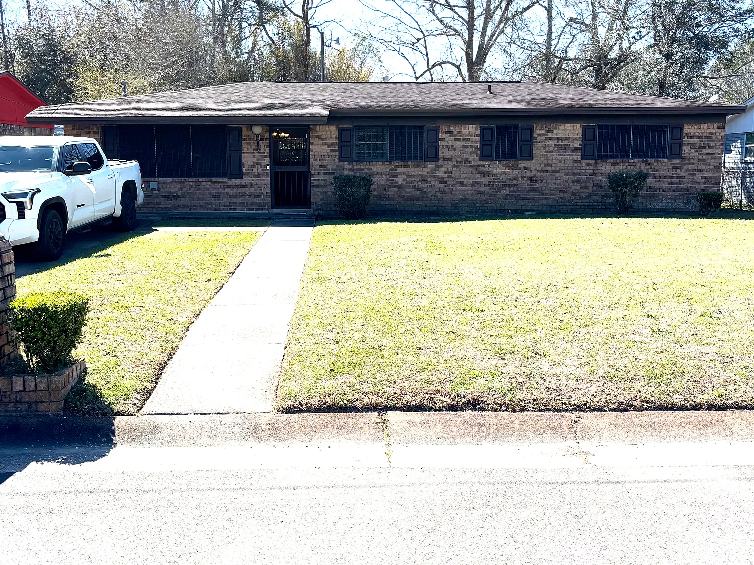 4 bed, 1458 sqft, $1,700 — Photo 1