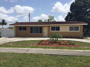 5591 W 8th Ct, Hialeah, FL 33012