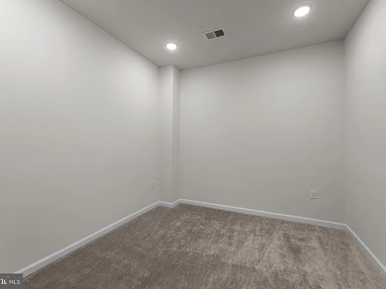 1 Culvert Dr #109 — Photo 7