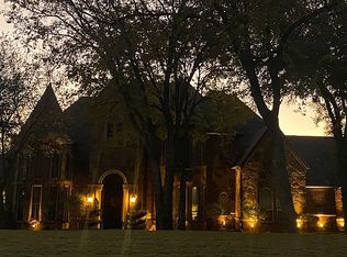 8949 Waterchase Cir, Fort Worth, TX 76120