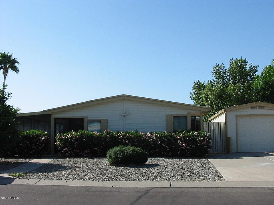 1st image of 8942 E Fairway Blvd