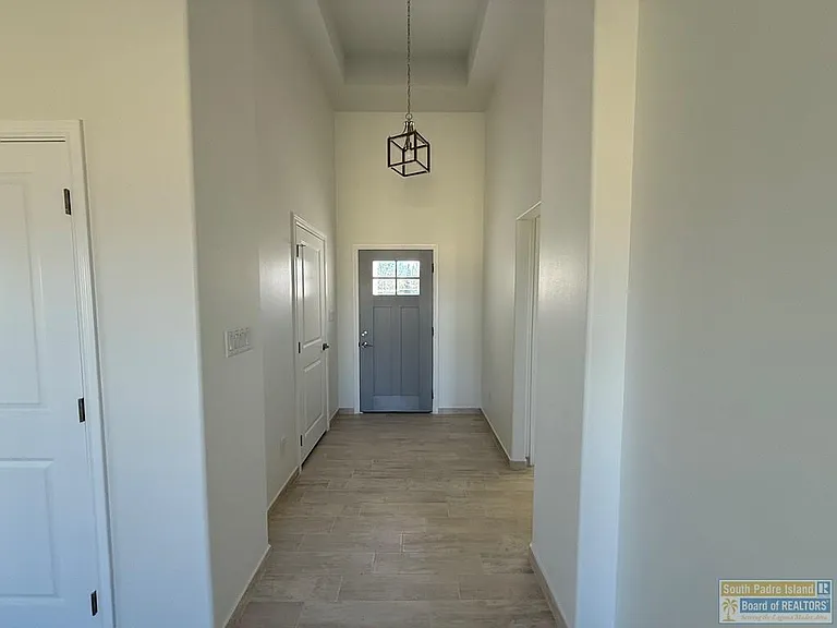 2626 Haverford Blvd — Photo 7