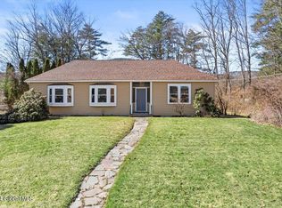 233 Ottawa St, Lake George, NY 12845