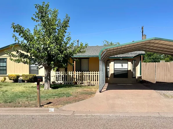 4 Malpais Ave, La Luz, NM 88337