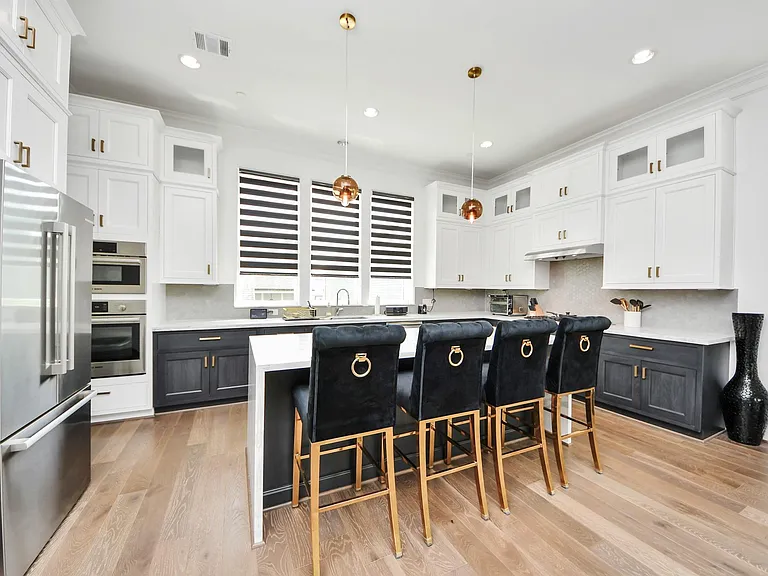 8724 Oak Kolbe Ln — Photo 19
