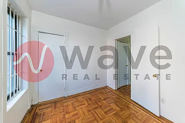 Rented by Wave Real Estate Group