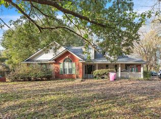 190 W Lake Rd, Benton, LA 71006