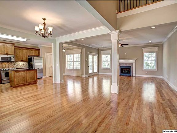 5th image of 3001 Mallard Point Dr SE