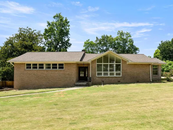 1833 Cedarwood Rd, Birmingham, AL 35216