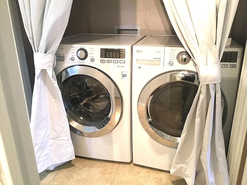1st image of 8600 Coppertowne Ln #11/03