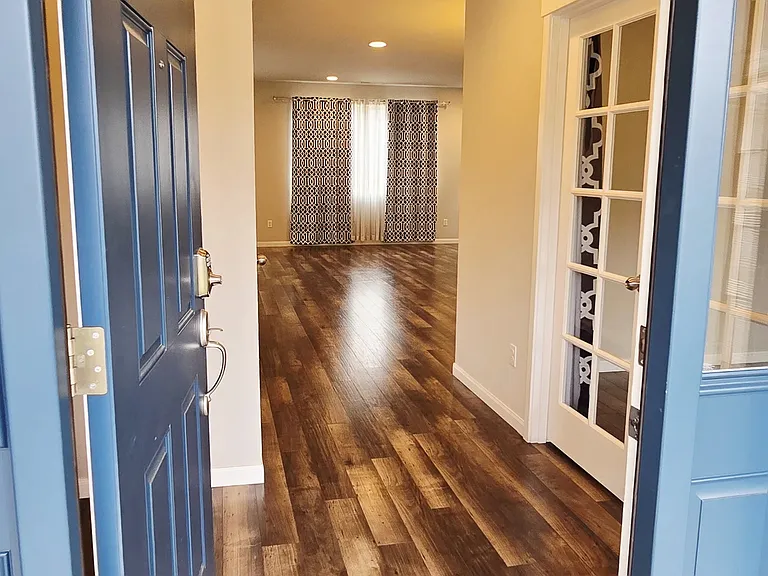 4315 Novak Dr SW — Photo 2