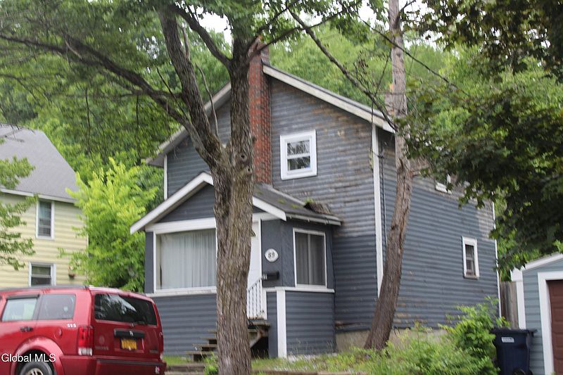2nd image of 89 Park Street