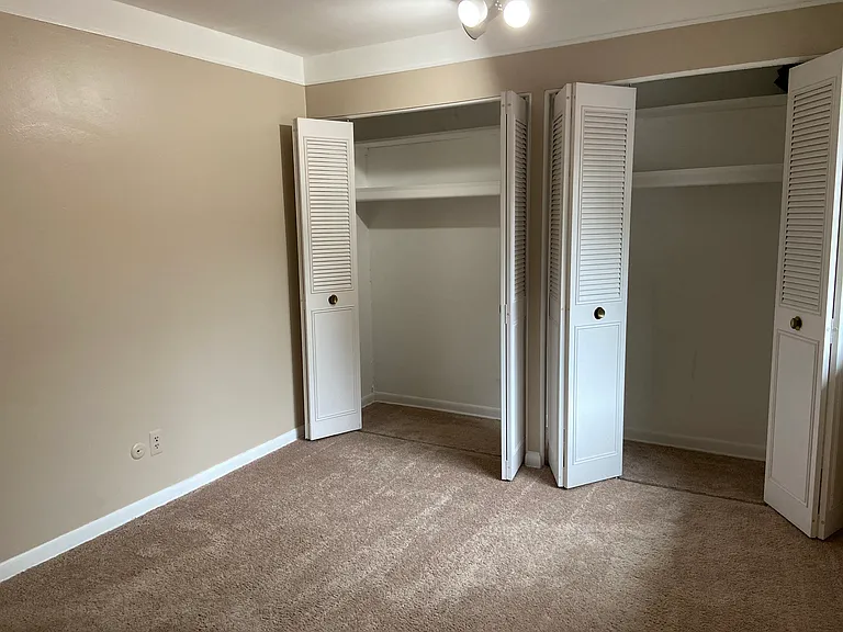 1249 Island Dr #202 — Photo 16