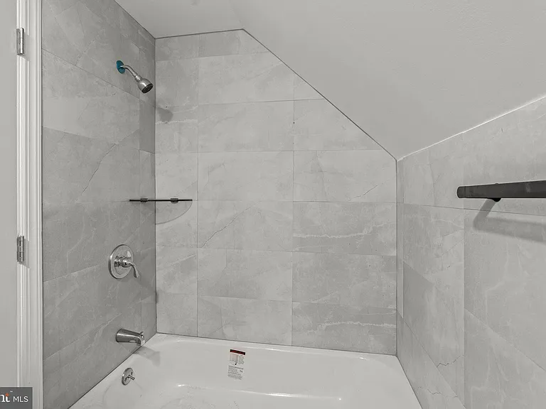 48 Marboro Ln — Photo 20