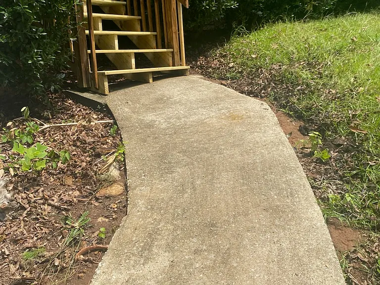 2191 Cedar Creek Ln — Photo 2