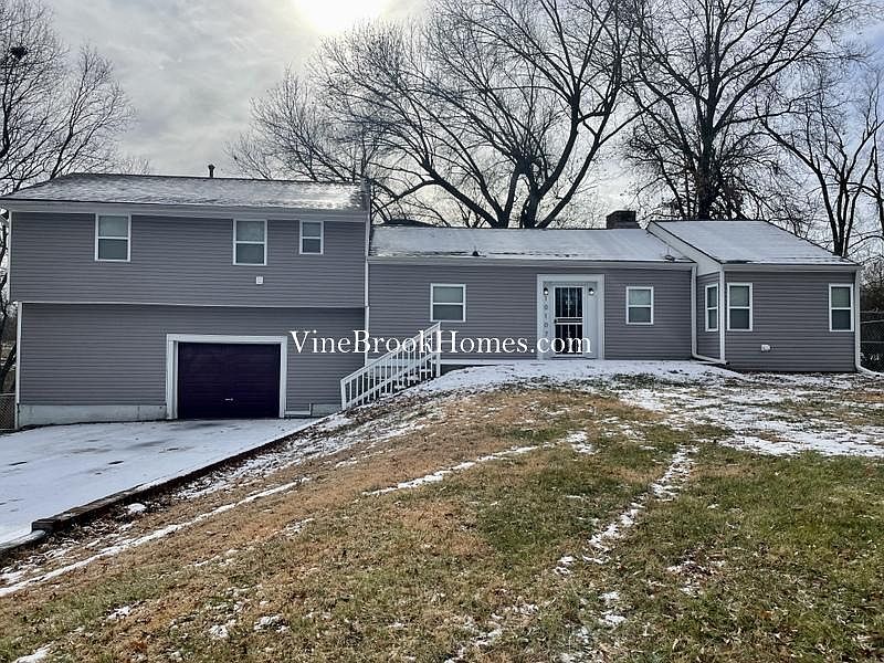 1st image of 10107 E 96th St