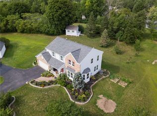 58 Cattaragus Dr, Rochester, NY 14623