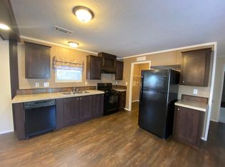 213 Vintage Ln, Fayetteville, GA