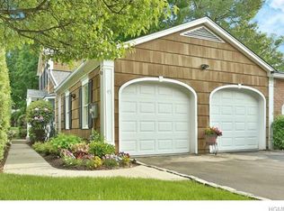 45 Jefferson Ln, New City, NY 10956