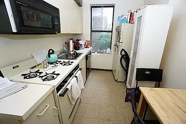 Rented by Universal Realty Group