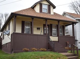 945 Addison St, Washington, PA 15301