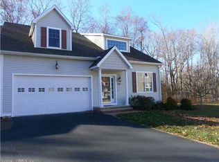 110 Oakwood Trl, Chester, CT 06412