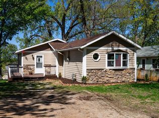 2345 Fairview Ln, Mound, MN 55364