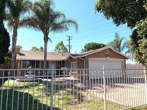 2nd image of 2530 Bambi Ln