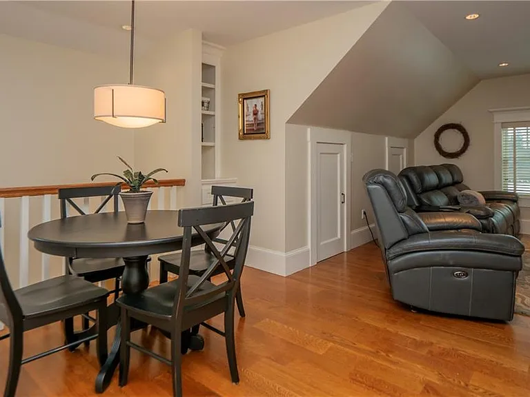 58 Ridge Rd — Photo 12
