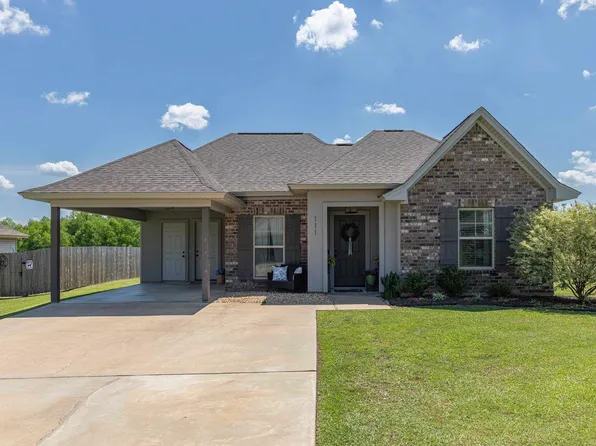 111 Douglas Ln, Choudrant, LA 71227