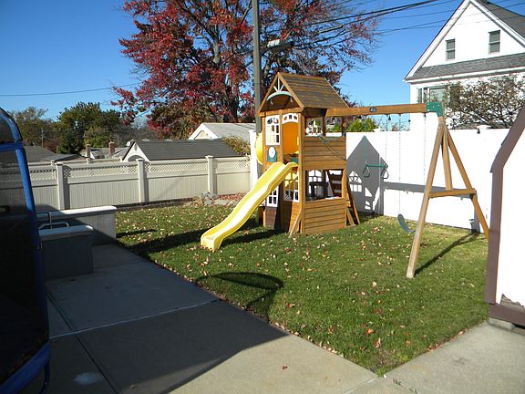 3rd image of 15145 27th Ave